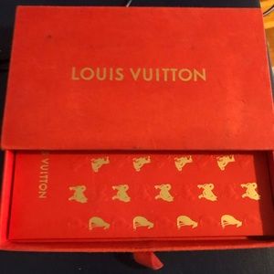 LV stationary collectible